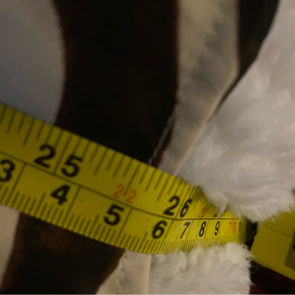 Cabi Zebra Print Top Blouse Womens Medium Brown Tan Flutter Sleeve V Neck Career - Picture 5 of 7